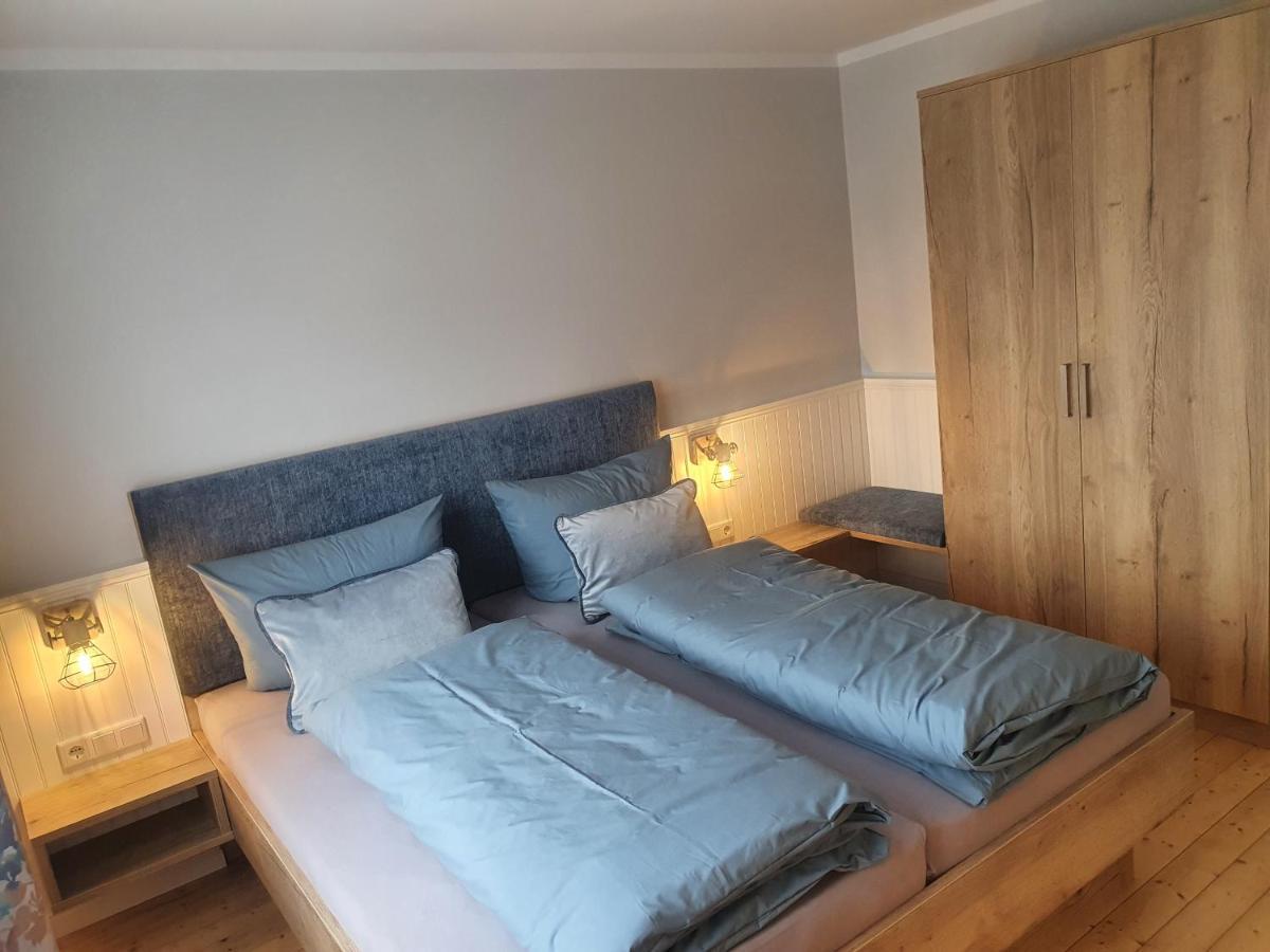 Apartment Am Bahnhof *